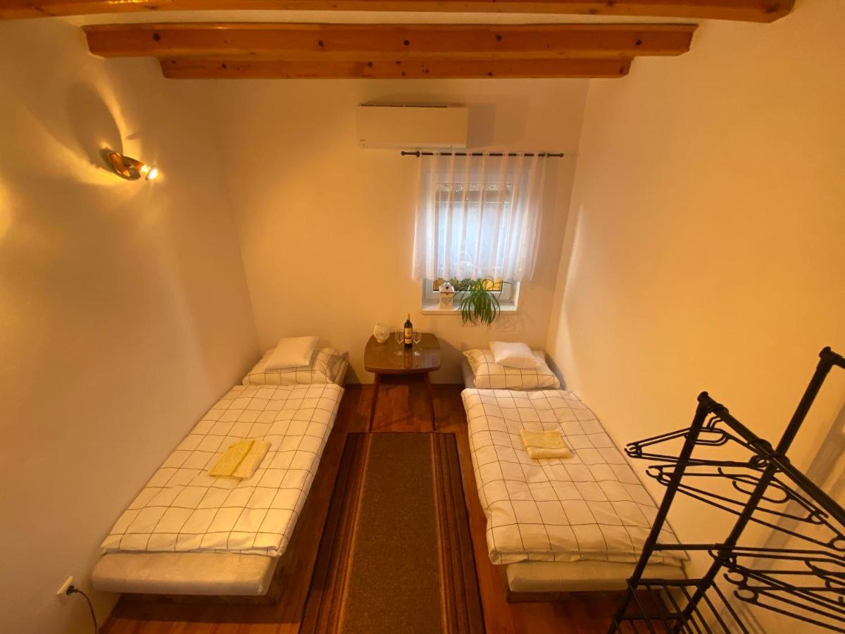 Privat Tilia Apartment Ivachnova Ngoại thất bức ảnh